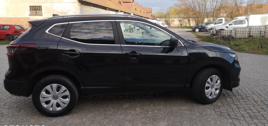 Nissan Qashqai cena 66999 przebieg: 152000, rok produkcji 2021 z Wrocław małe 154